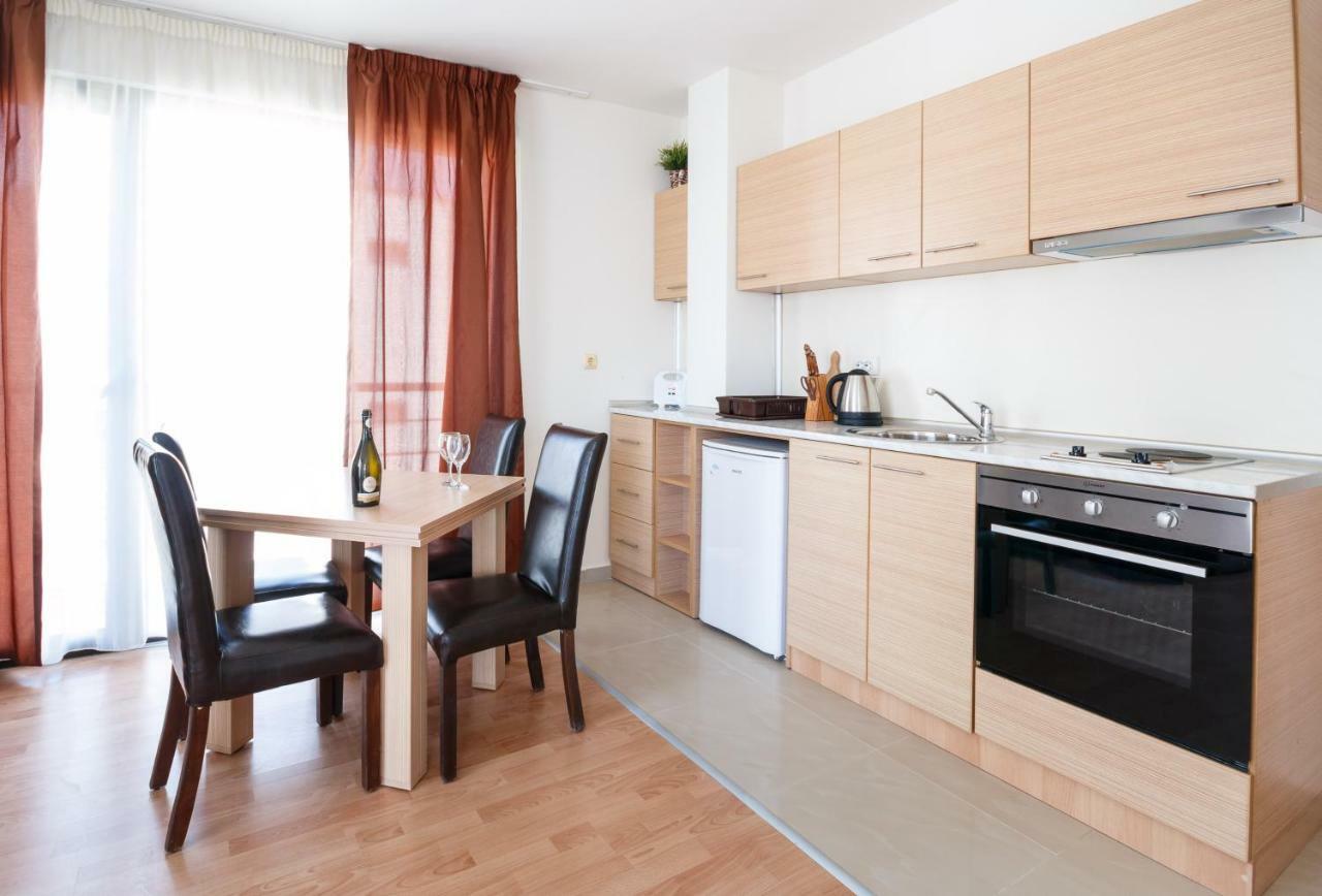 New Line Village Apartments Slăntjev Brjag Exteriör bild