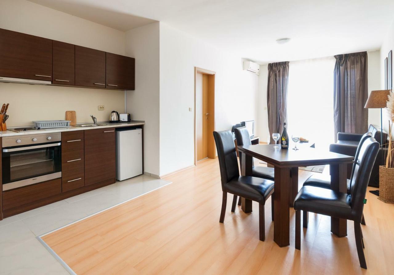 New Line Village Apartments Slăntjev Brjag Exteriör bild